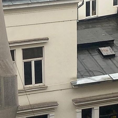 Old Town Apartment Bukares Bagian luar foto